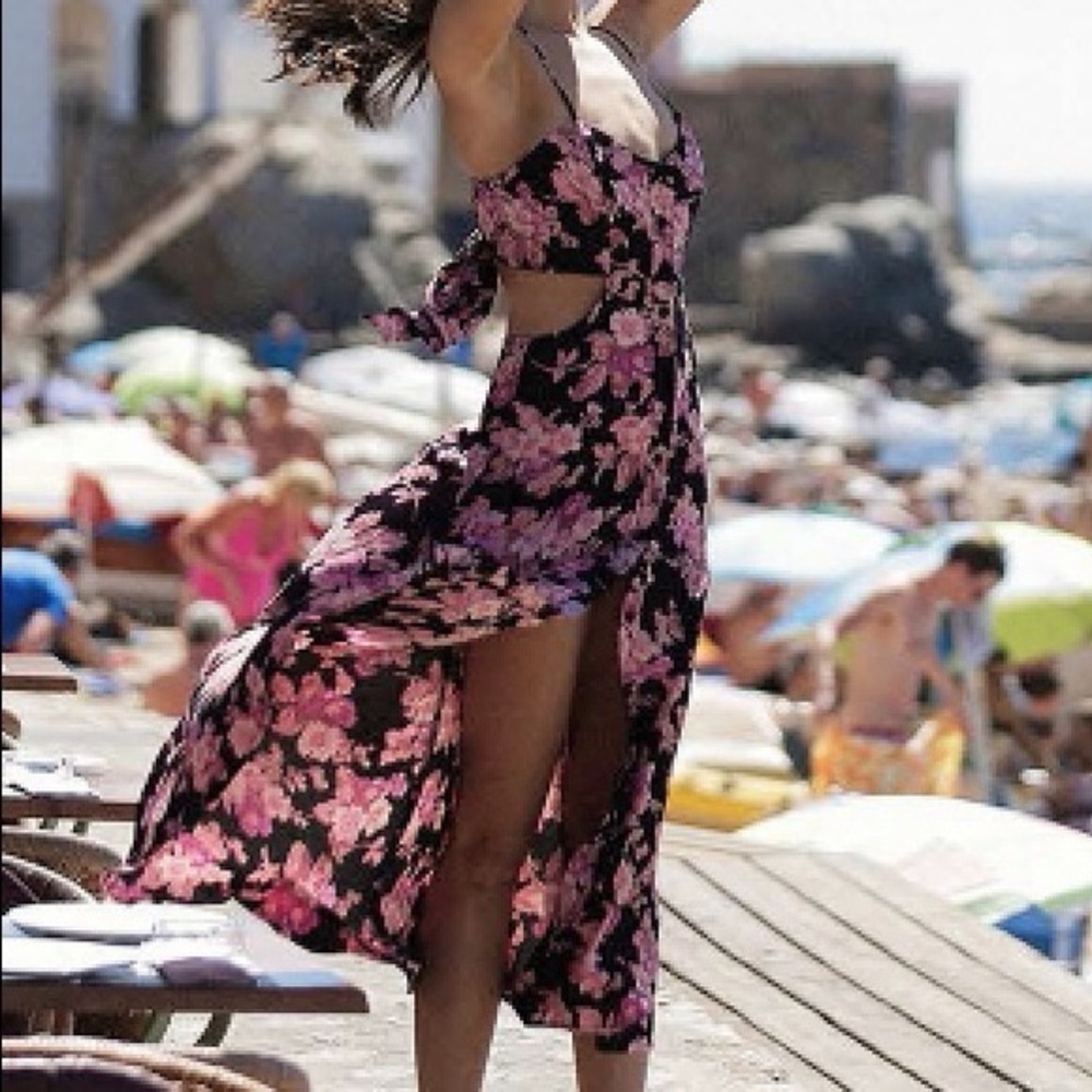 Flynn Skye Mallory Maxi Black Blossoms (19)